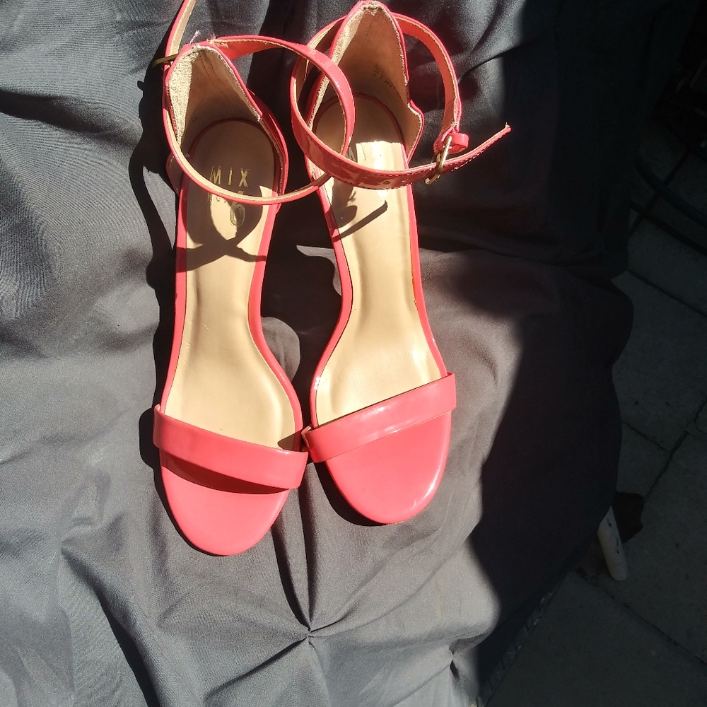 Mix No.6 high heels
